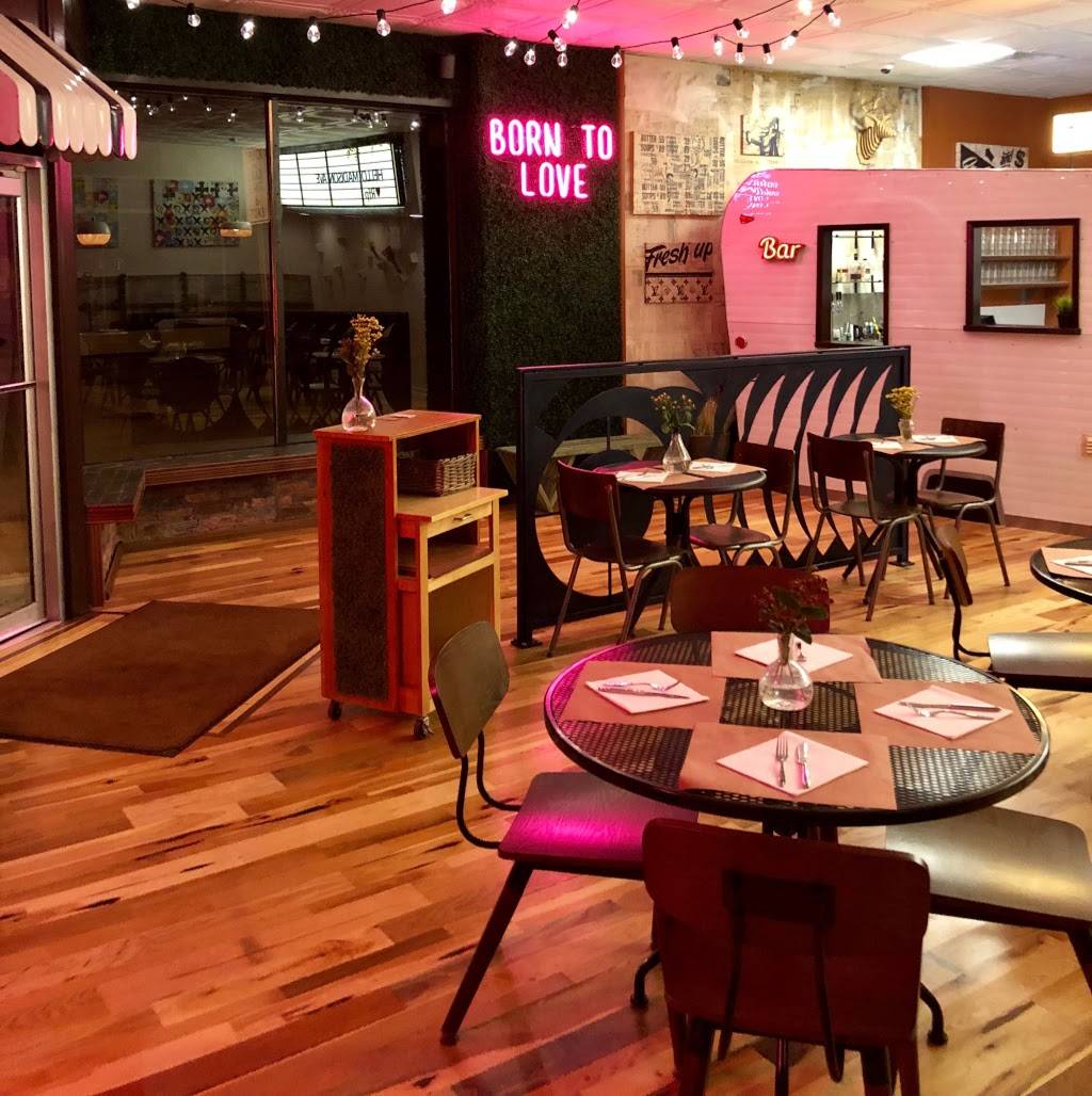 Rood Food and Pie | restaurant | 17001 Madison Ave, Lakewood, OH 44107, USA | 2167124506 OR +1 216-712-4506