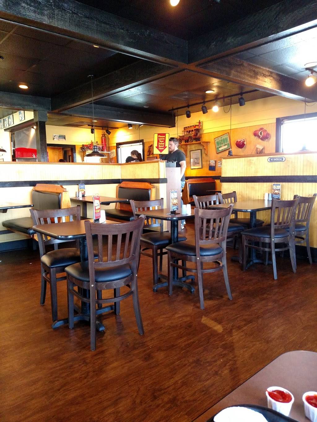 Zaxbys Chicken Fingers & Buffalo Wings | restaurant | 1425 Sam Nunn Blvd, Perry, GA 31069, USA | 4789871020 OR +1 478-987-1020