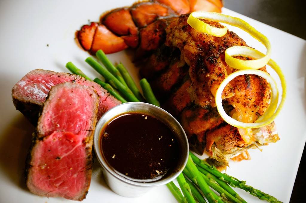 Famous Steak House | night club | 31 N Tejon St, Colorado Springs, CO 80903, USA | 7192277333 OR +1 719-227-7333