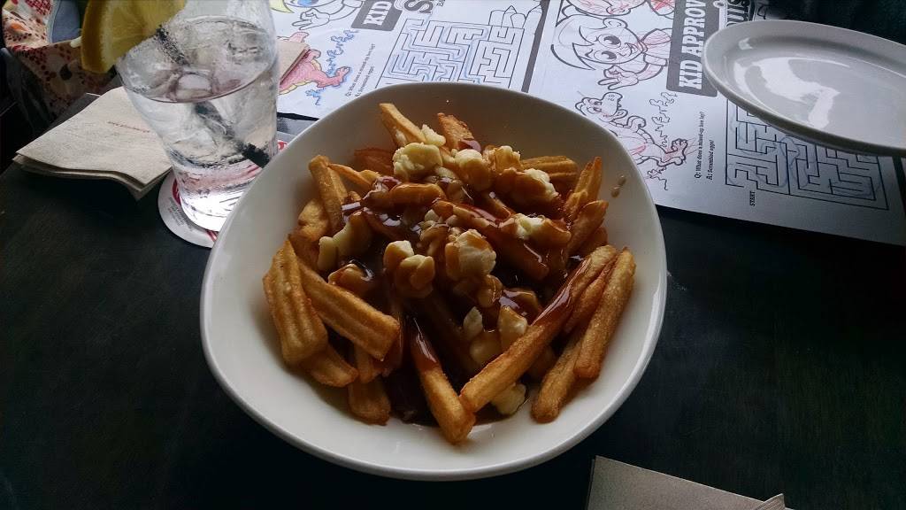 St. Louis Bar & Grill | restaurant | 408 Dunlop St W Unit 1, Barrie, ON L4N 1C2, Canada | 7057374989 OR +1 705-737-4989