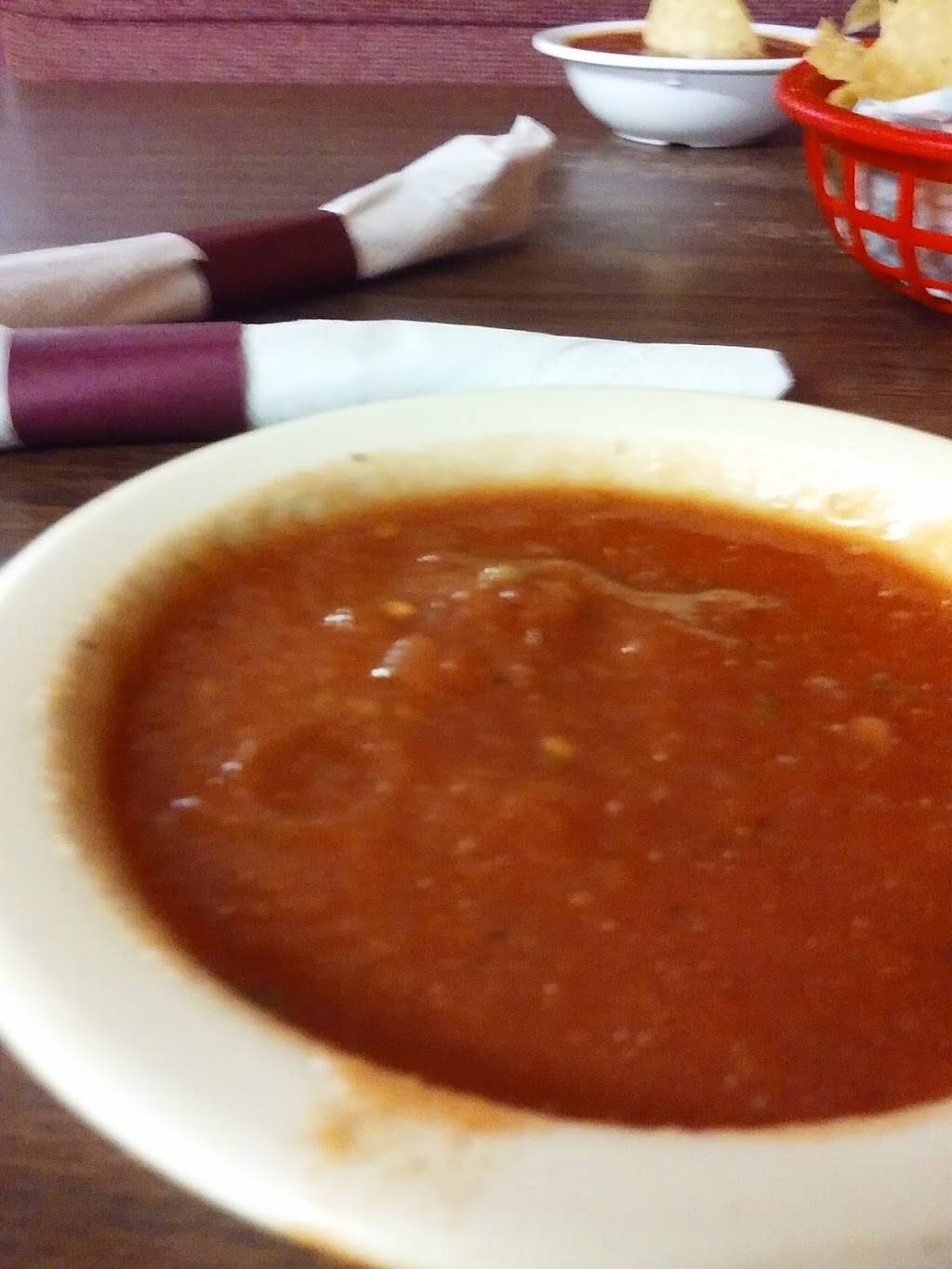 El Milagro | restaurant | 420 Pennsylvania Ave, Holton, KS 66436, USA | 7853627075 OR +1 785-362-7075