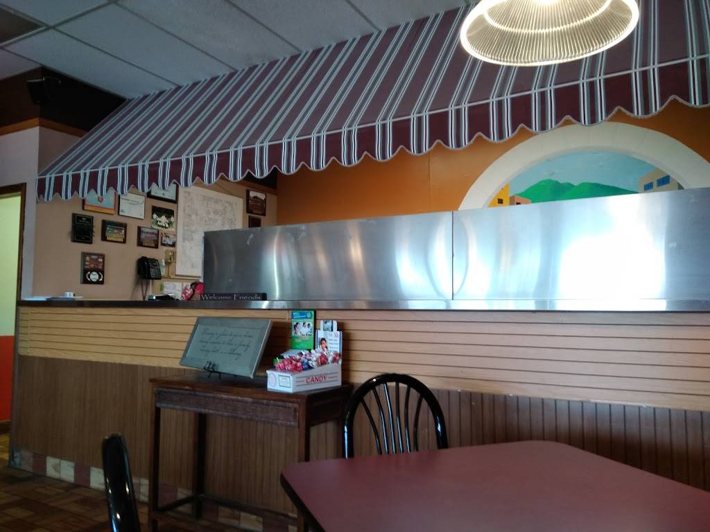 Pasquales Pizza & Pasta | restaurant | 7755 E Washington St, Indianapolis, IN 46219, USA | 3178990900 OR +1 317-899-0900