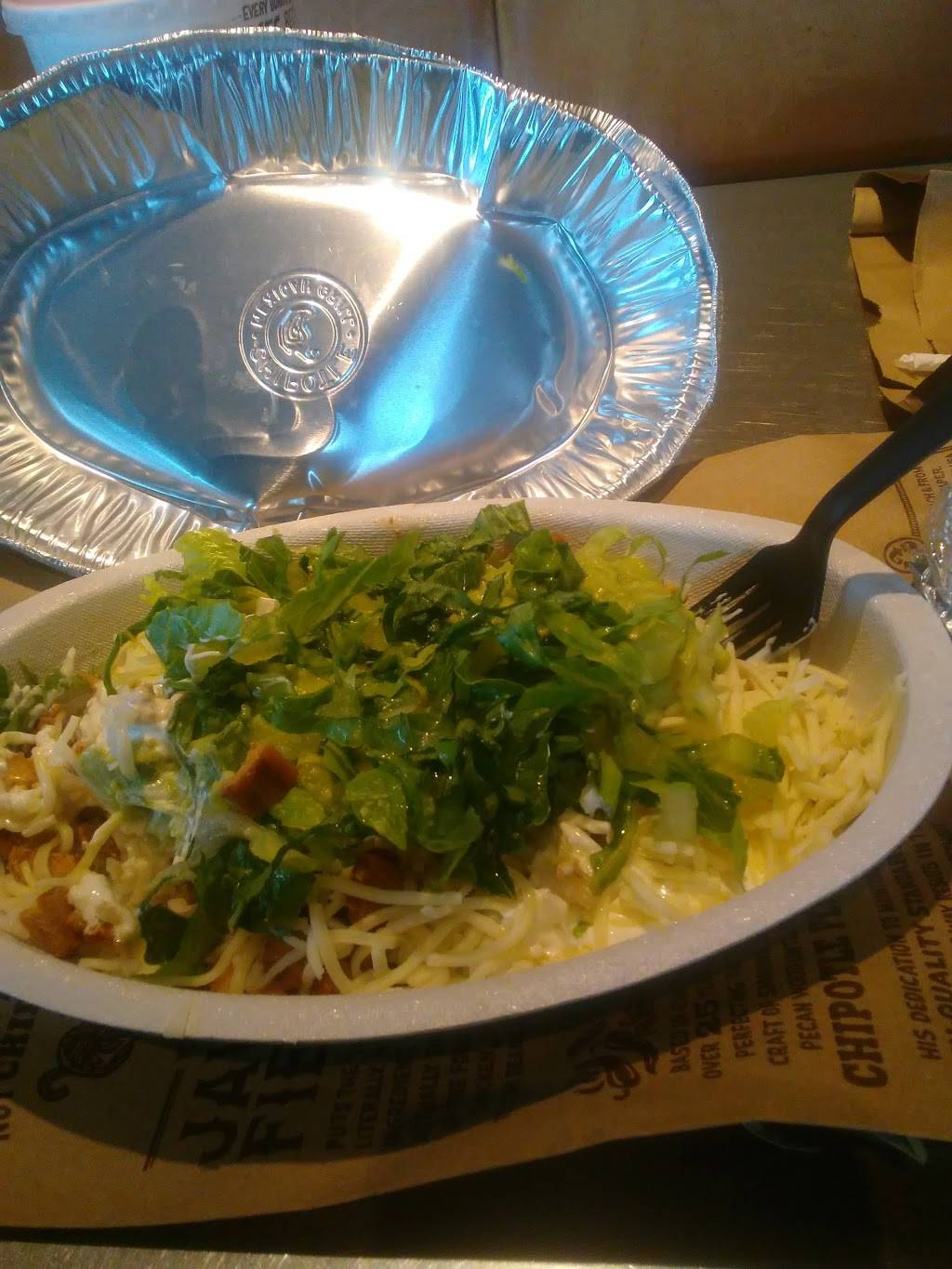 Chipotle Mexican Grill | restaurant | 903 W Anthony Dr # A, Champaign, IL 61821, USA | 2173980997 OR +1 217-398-0997