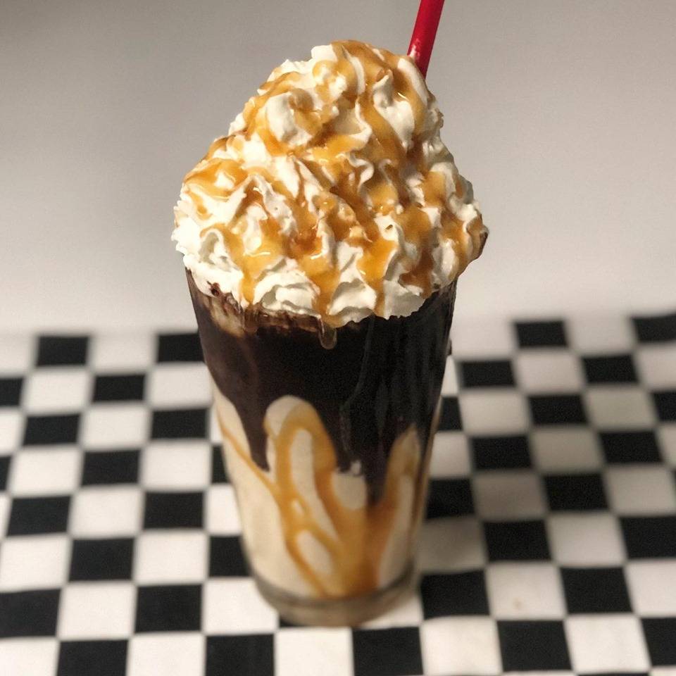 Rebel Burger Bar | restaurant | 114 Main St, Kingston, MA 02364, USA | 7819362411 OR +1 781-936-2411