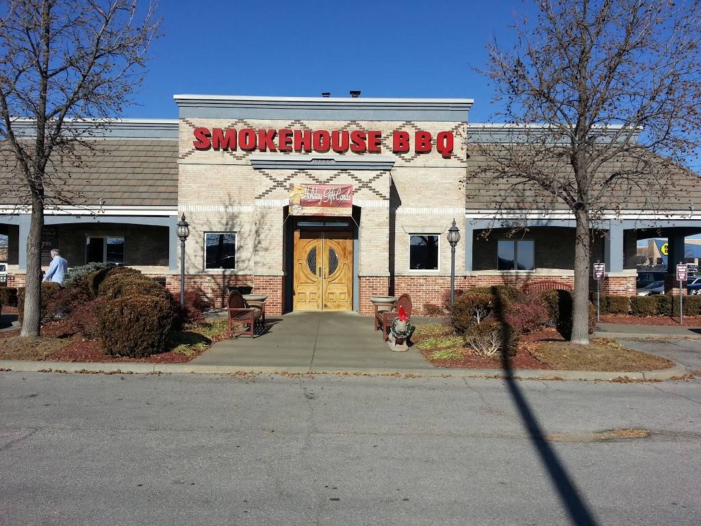 Smokehouse Barbecue - Independence | restaurant | 19000 East 39th St S, Independence, MO 64057, USA | 8167955555 OR +1 816-795-5555