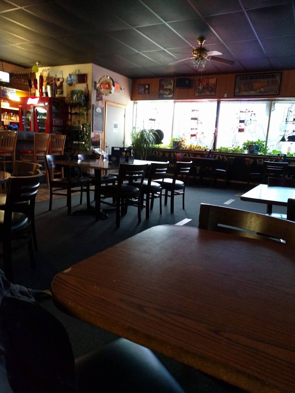 Mikes Speedway Lounge | restaurant | 3701 W 16th St, Indianapolis, IN 46222, USA | 3176318807 OR +1 317-631-8807