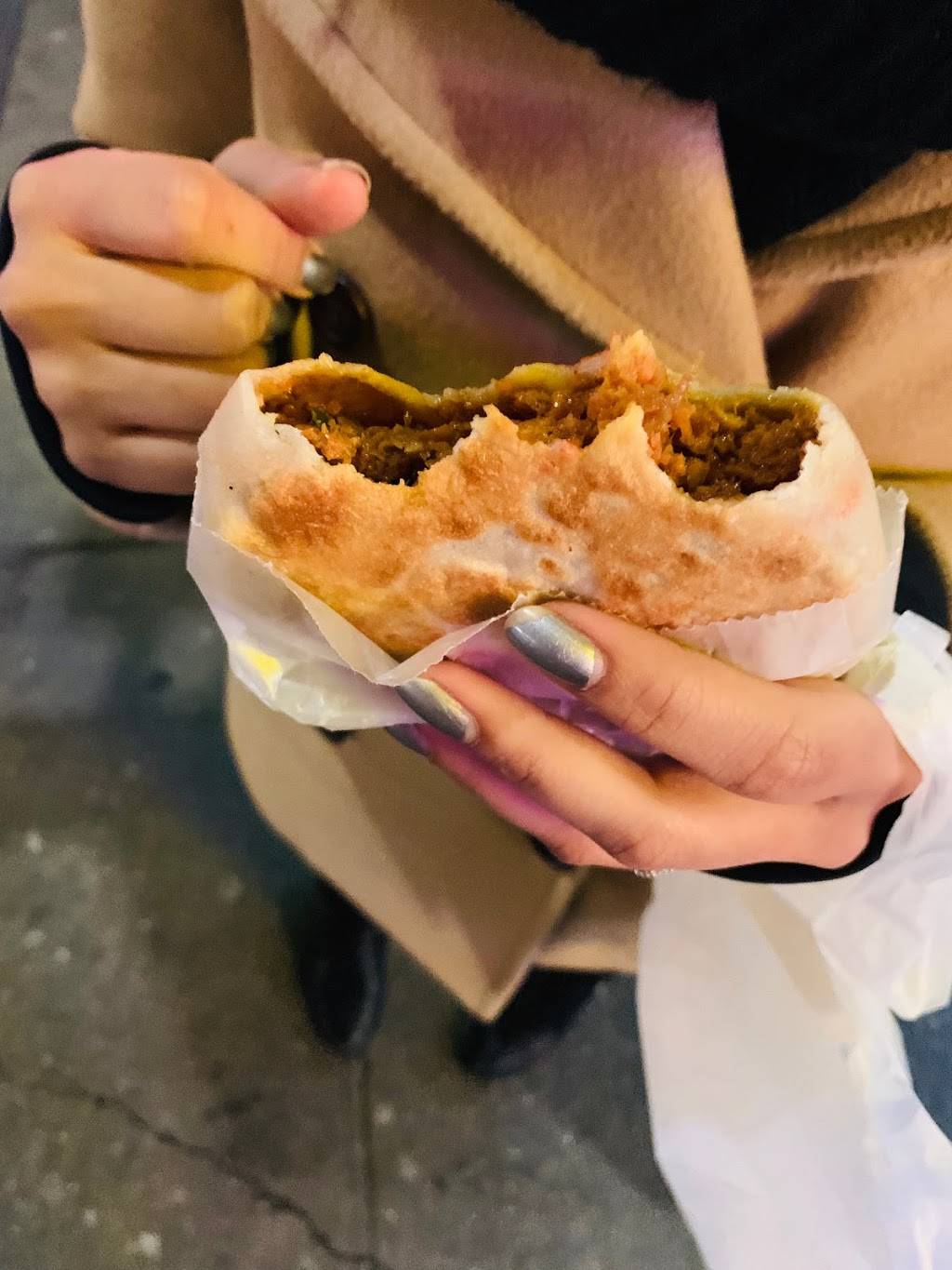 Tian Jin Dumpling House | restaurant | 41-28 Main St, Flushing, NY 11355, USA | 2125183265 OR +1 212-518-3265