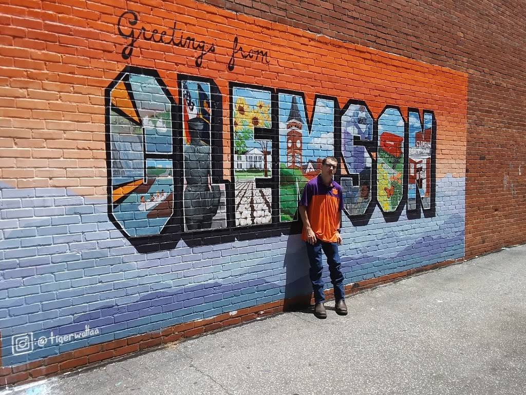 Charleston Sports Pub | restaurant | 359 College Ave, Clemson, SC 29631, USA | 8645022332 OR +1 864-502-2332