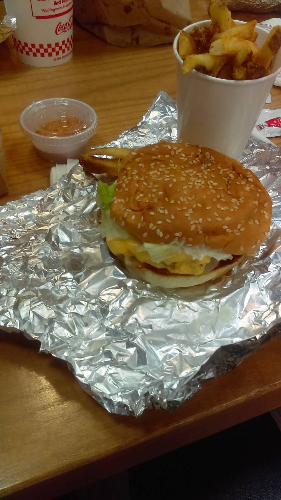 Five Guys | meal takeaway | 2888 W US Hwy 90, Lake City, FL 32055, USA | 3862438398 OR +1 386-243-8398