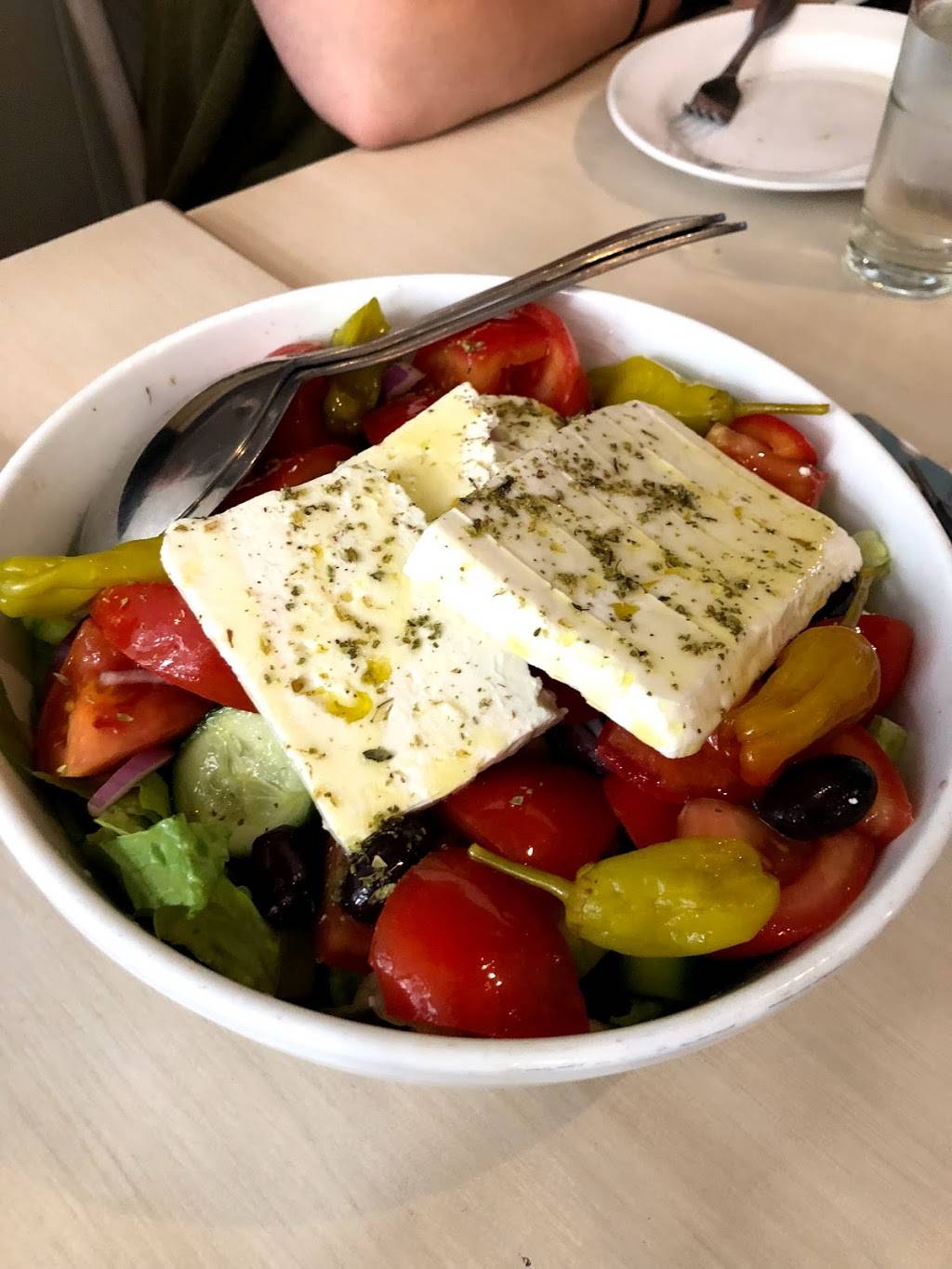 Taverna Kyclades | restaurant | 39-28 Bell Blvd, Bayside, NY 11361, USA | 7186312000 OR +1 718-631-2000