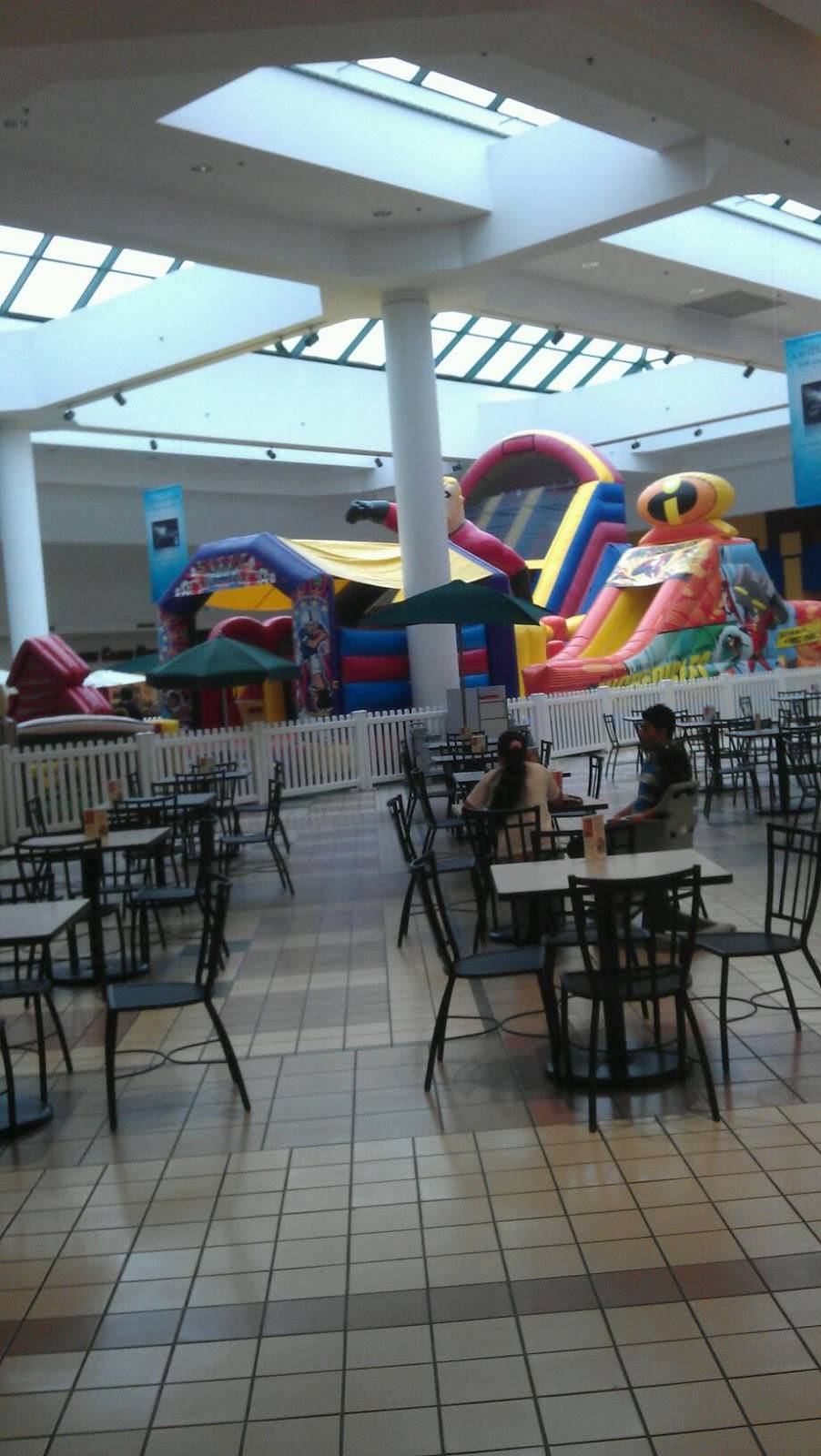 Wilton Mall | shopping mall | 3065 NY-50, Saratoga Springs, NY 12866, USA | 5185832138 OR +1 518-583-2138