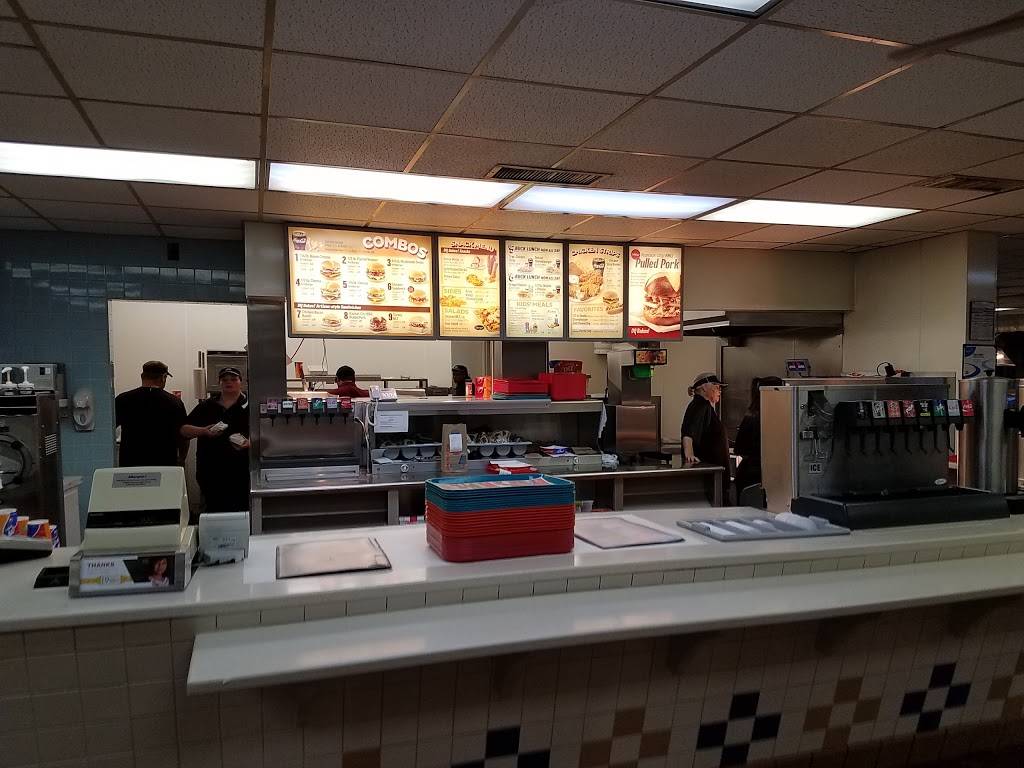 Dairy Queen | restaurant | 42 E W Oak St, McRae-Helena, GA 31055, USA | 2298686394 OR +1 229-868-6394