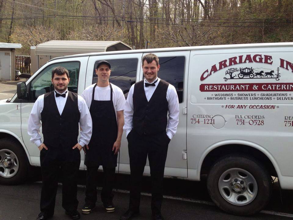 Carriage Inn Restaurant and Catering | restaurant | 1601 Lovedale Rd, Elizabeth, PA 15037, USA | 4127511044 OR +1 412-751-1044