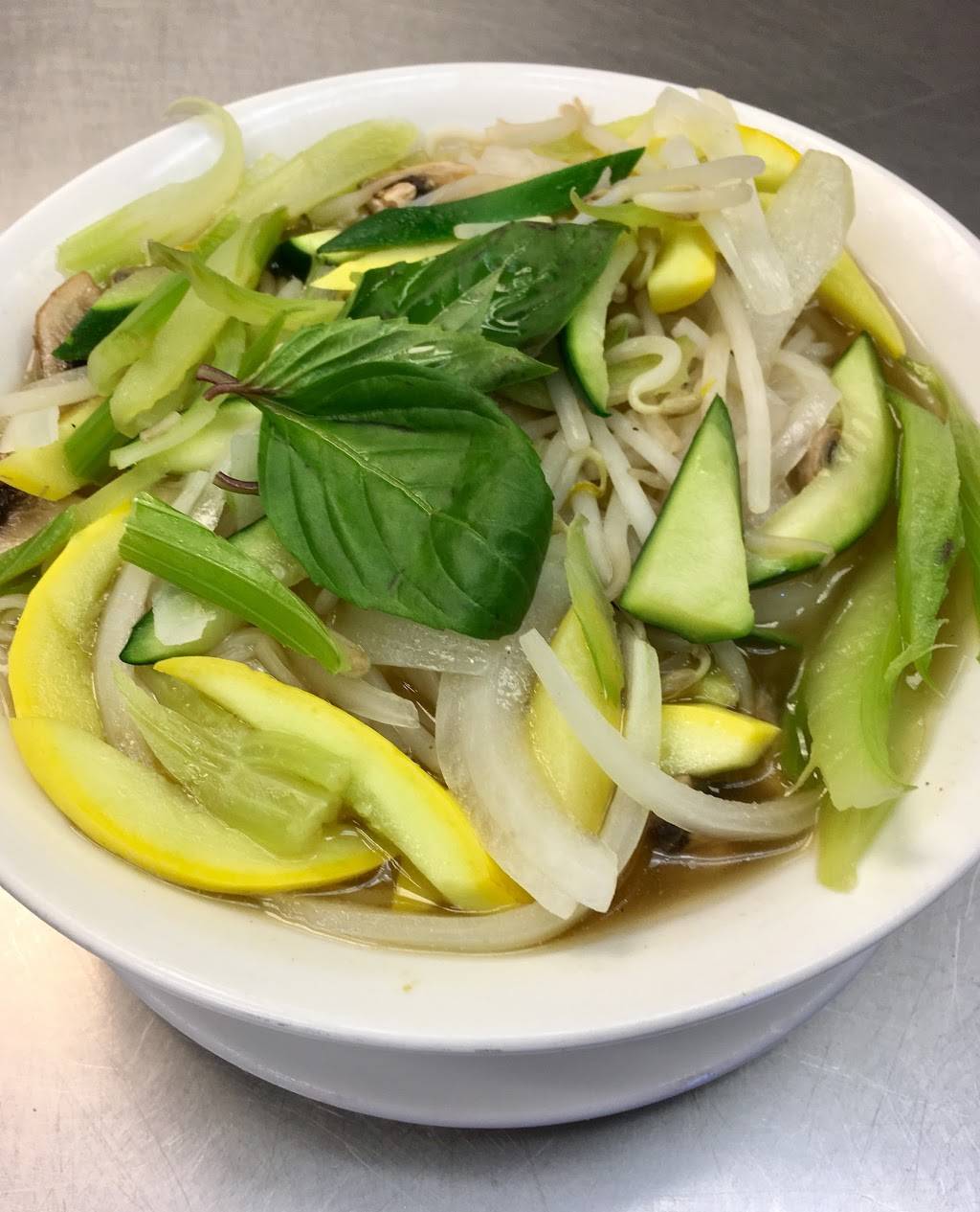 Cafe Opera | restaurant | 42882 Truro Parish Dr #104, Ashburn, VA 20148, USA | 7038581441 OR +1 703-858-1441