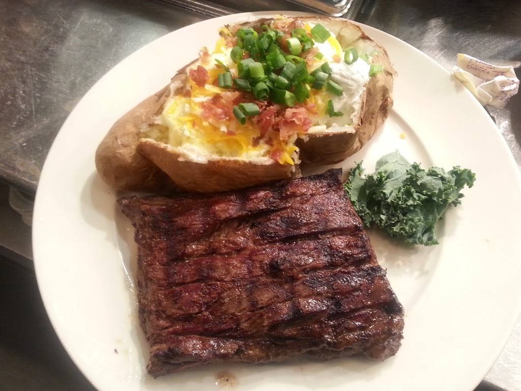 The Chop House | restaurant | 1704 N Eastman Rd, Kingsport, TN 37664, USA | 4232471704 OR +1 423-247-1704