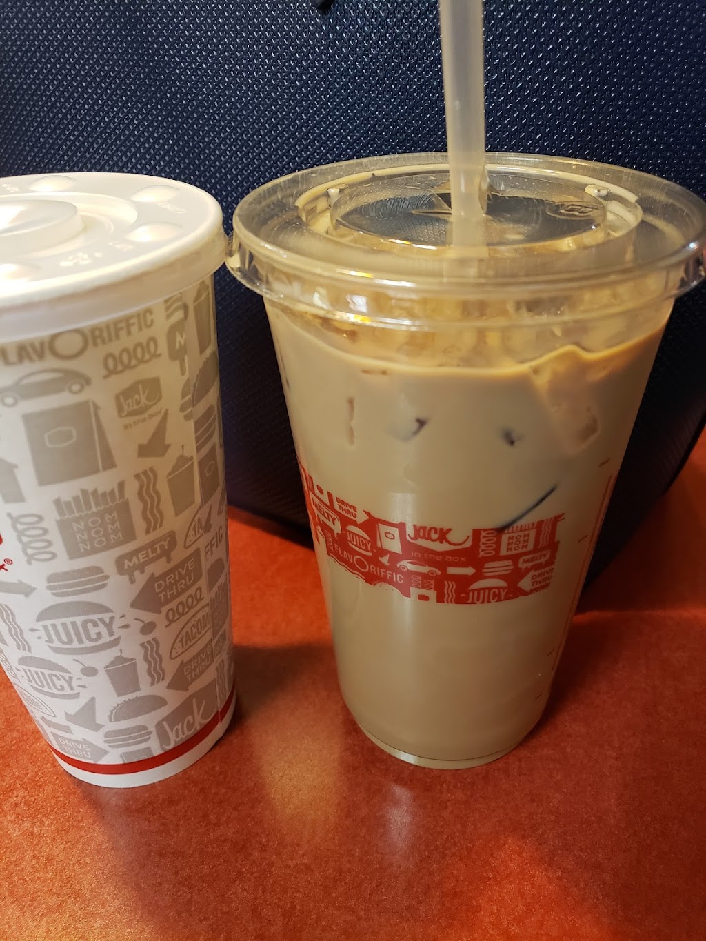 Jack in the Box | restaurant | 151 W 16th St, Yuma, AZ 85364, USA | 9287835780 OR +1 928-783-5780