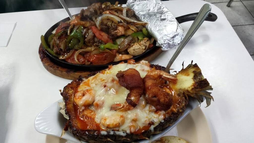 Mi Lindo Nayarit Restaurant | restaurant | 638 Williams Rd, Salinas, CA 93905, USA | 8317831105 OR +1 831-783-1105