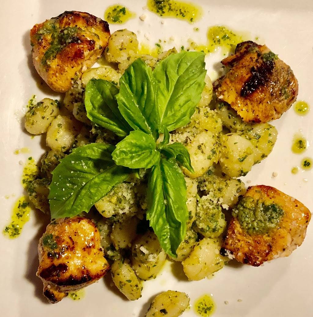 Ayas Café | restaurant | 1307, 2129 Arch St, Philadelphia, PA 19103, USA | 2155671555 OR +1 215-567-1555