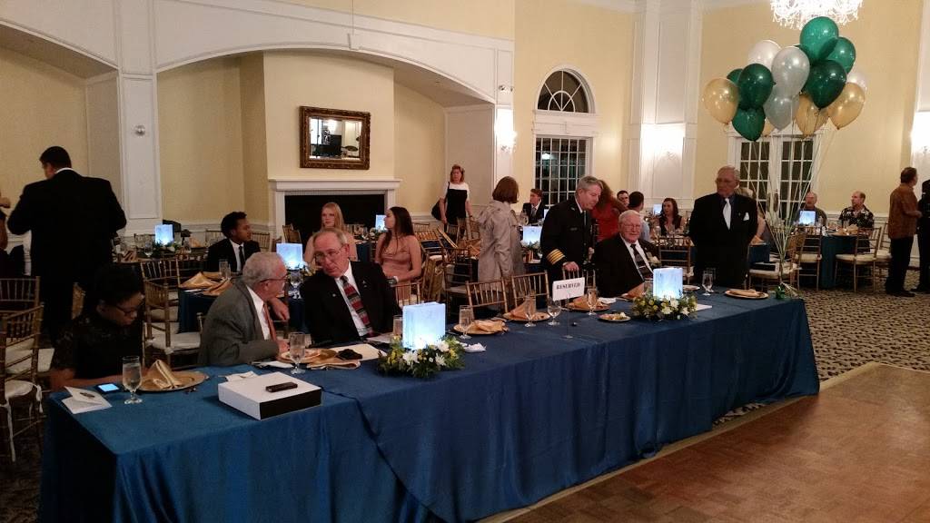 Gala Cuisine at Fox Chase Manor Wedding Venue And Banquet Hall | restaurant | 8310 Chatsworth Dr, Manassas, VA 20109, USA | 7033355131 OR +1 703-335-5131