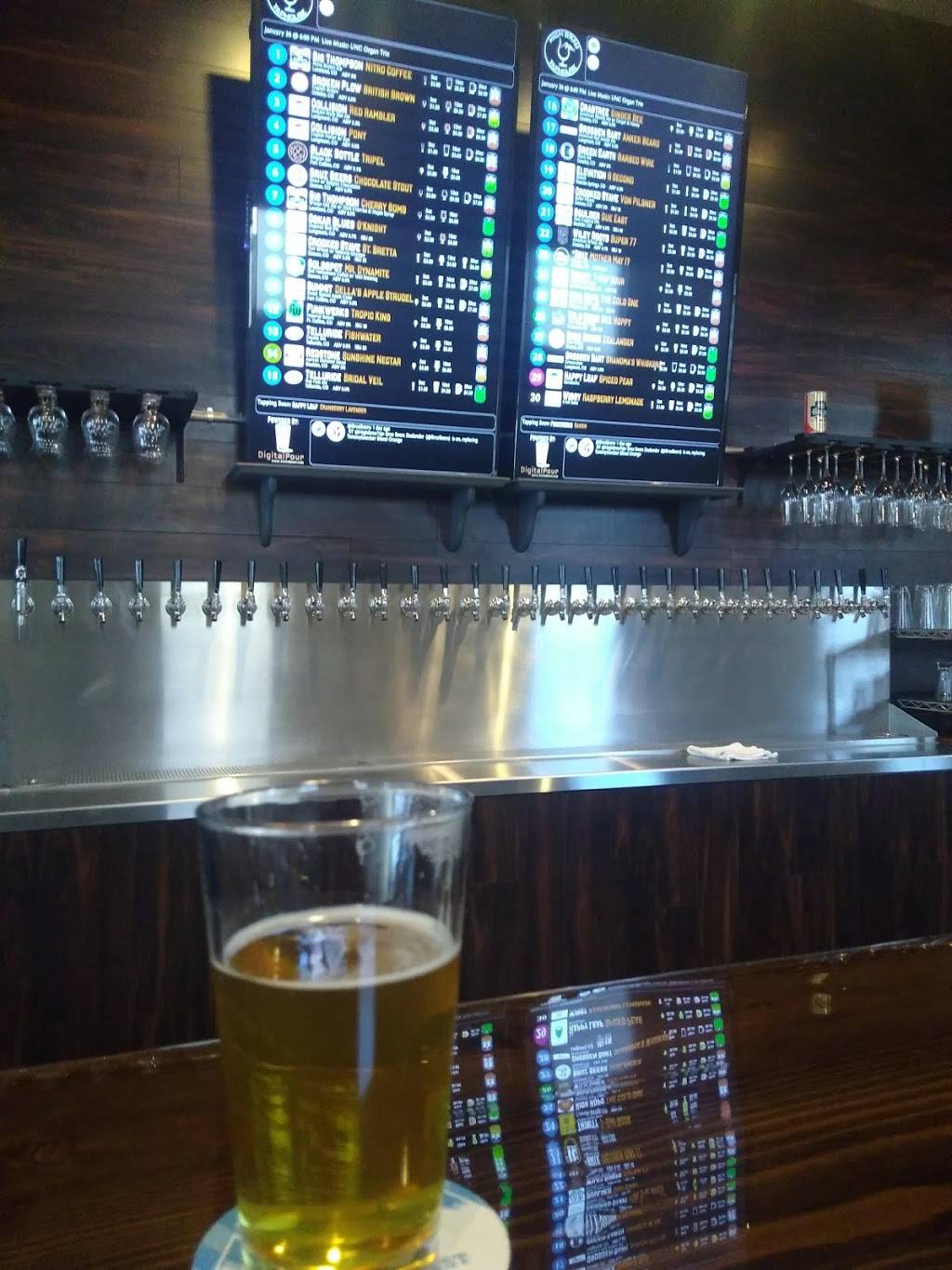 High Brau Taphouse | restaurant | 915 16th St, Greeley, CO 80631, USA | 9704515904 OR +1 970-451-5904