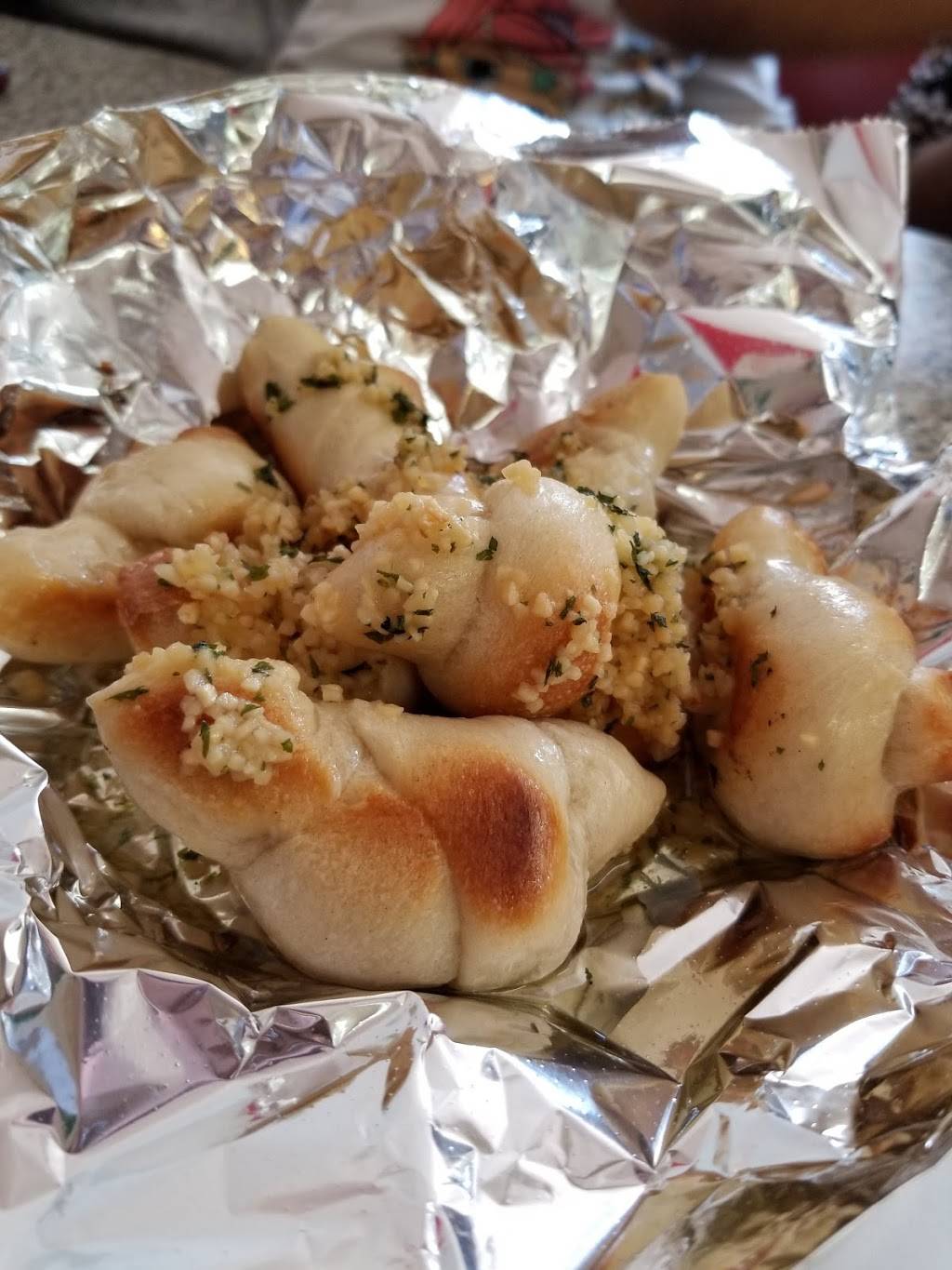 Joes Pizzeria | restaurant | 1121 Liberty Ave, Brooklyn, NY 11208, USA | 7182357373 OR +1 718-235-7373