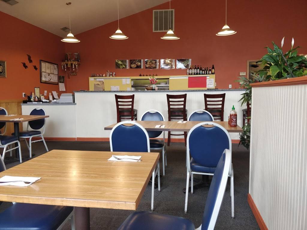 Asian Plus Noodle & Rice | restaurant | 313 Littleton Rd, Westford, MA 01886, USA | 9785776425 OR +1 978-577-6425