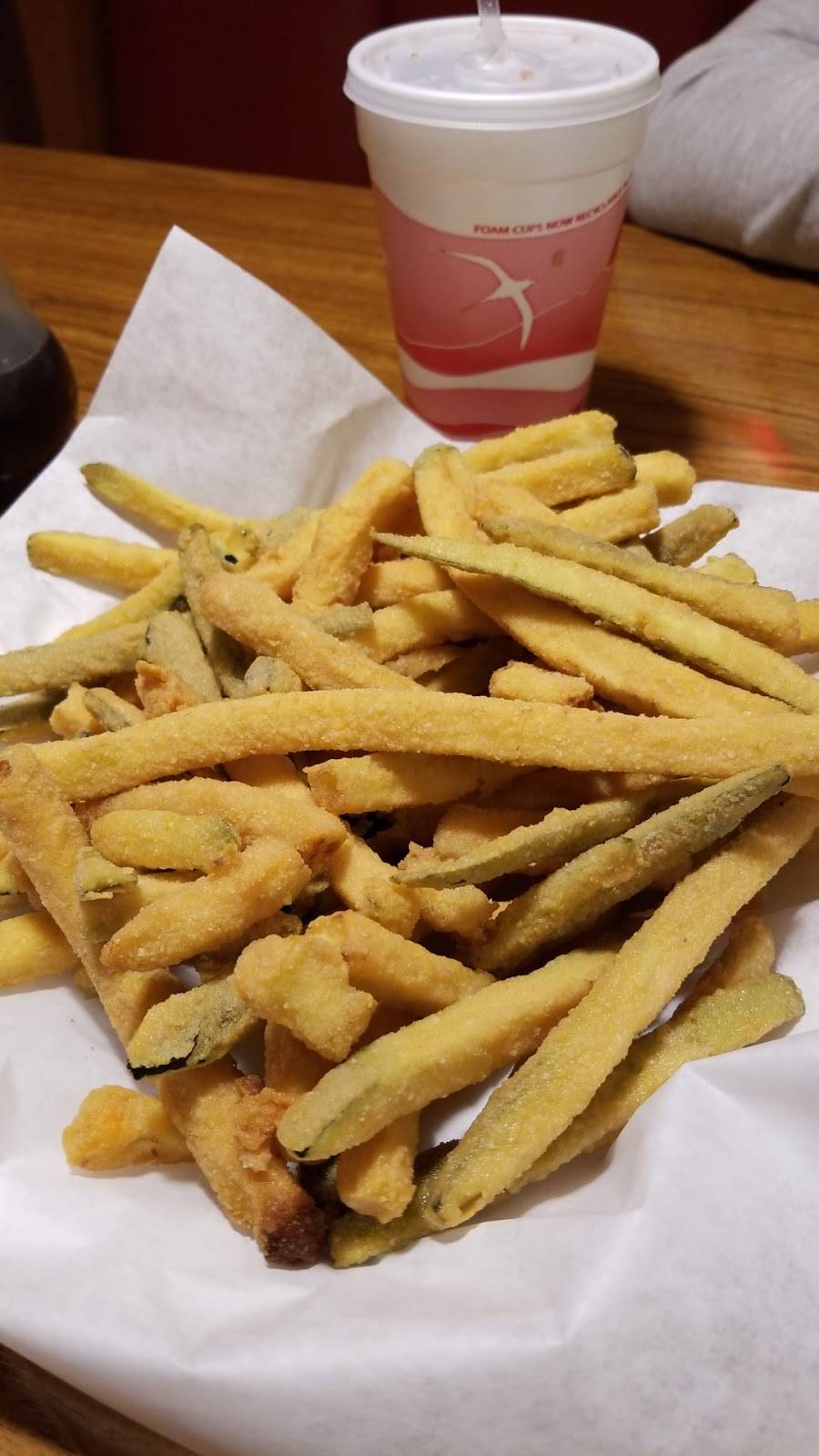 S S Burger Basket | restaurant | 16820 Lakeshore Dr, Lake Elsinore, CA 92530, USA | 9512455000 OR +1 951-245-5000