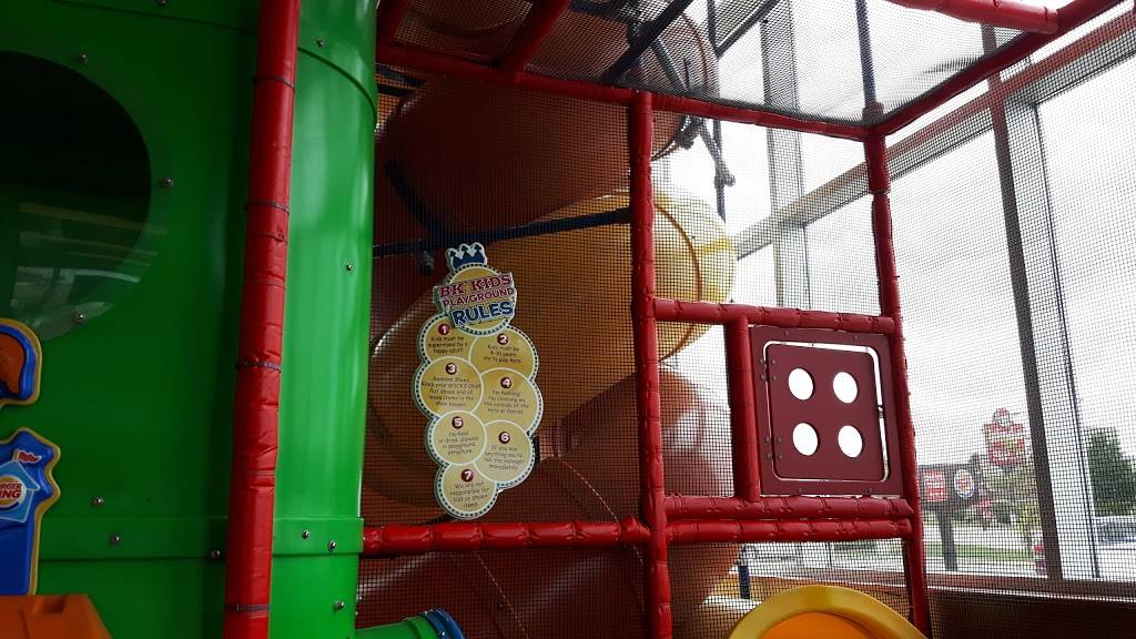 Burger King | restaurant | 545 Norwich Ave, Woodstock, ON N4V 1C7, Canada | 5195398650 OR +1 519-539-8650