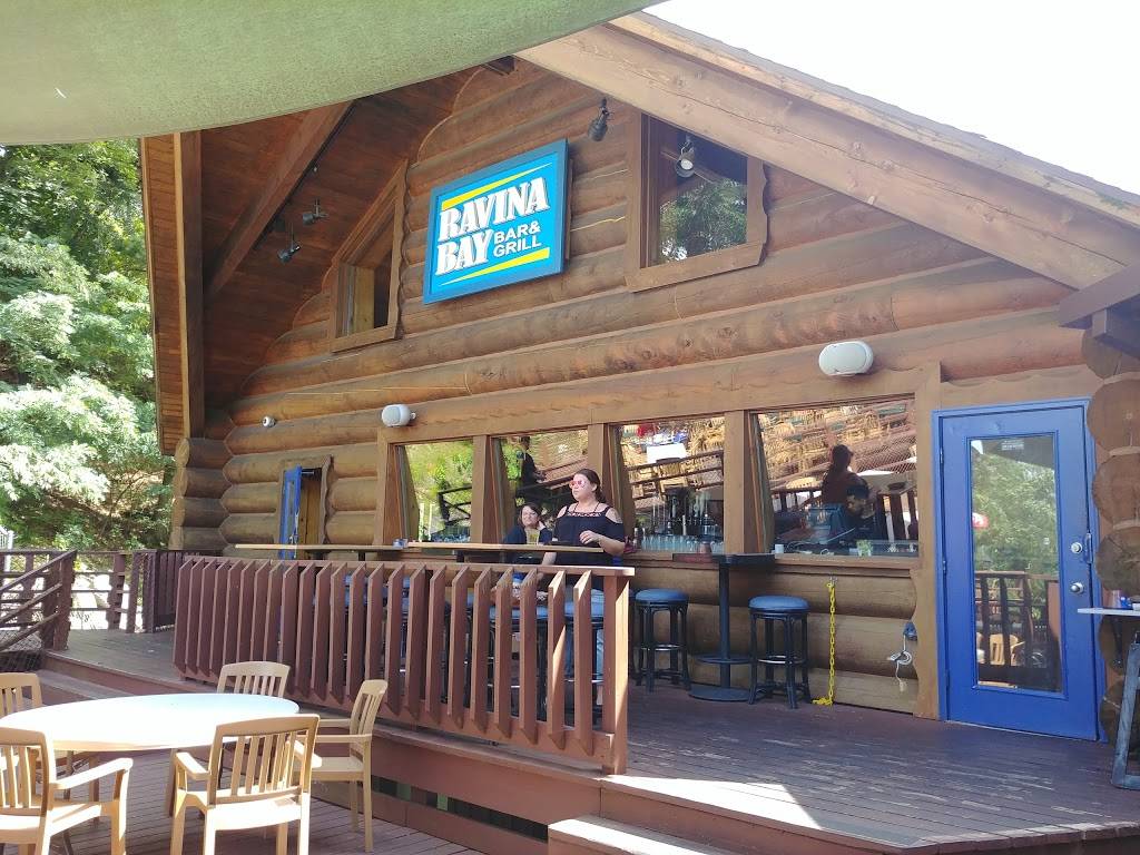 Ravina Bay Bar & Grill | restaurant | 231 E Durkee St, Wisconsin Dells, WI 53965, USA | 6086782226 OR +1 608-678-2226