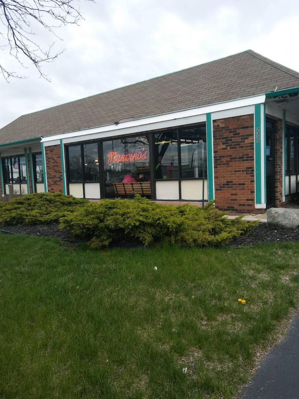 Mancinos Pizza & Grinders | restaurant | 2325 Woodville Rd, Oregon, OH 43616, USA | 4196971799 OR +1 419-697-1799