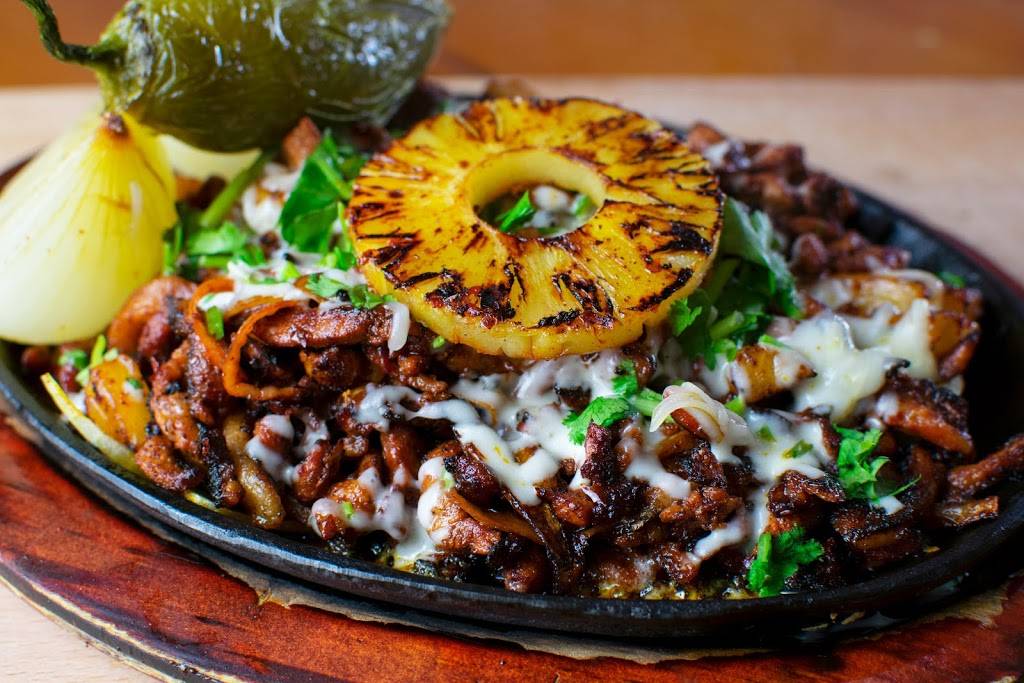 Pollo Asado Rey Del Pollo | restaurant | 7170 Lawndale St, Houston, TX 77023, USA | 2818884461 OR +1 281-888-4461