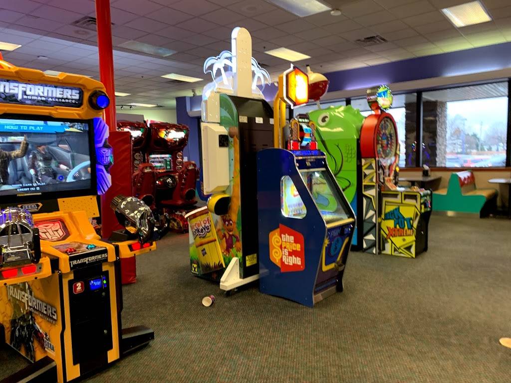 Chuck E. Cheeses | restaurant | 1615 Golden Gate Plaza, Mayfield Heights, OH 44124, USA | 4406841110 OR +1 440-684-1110