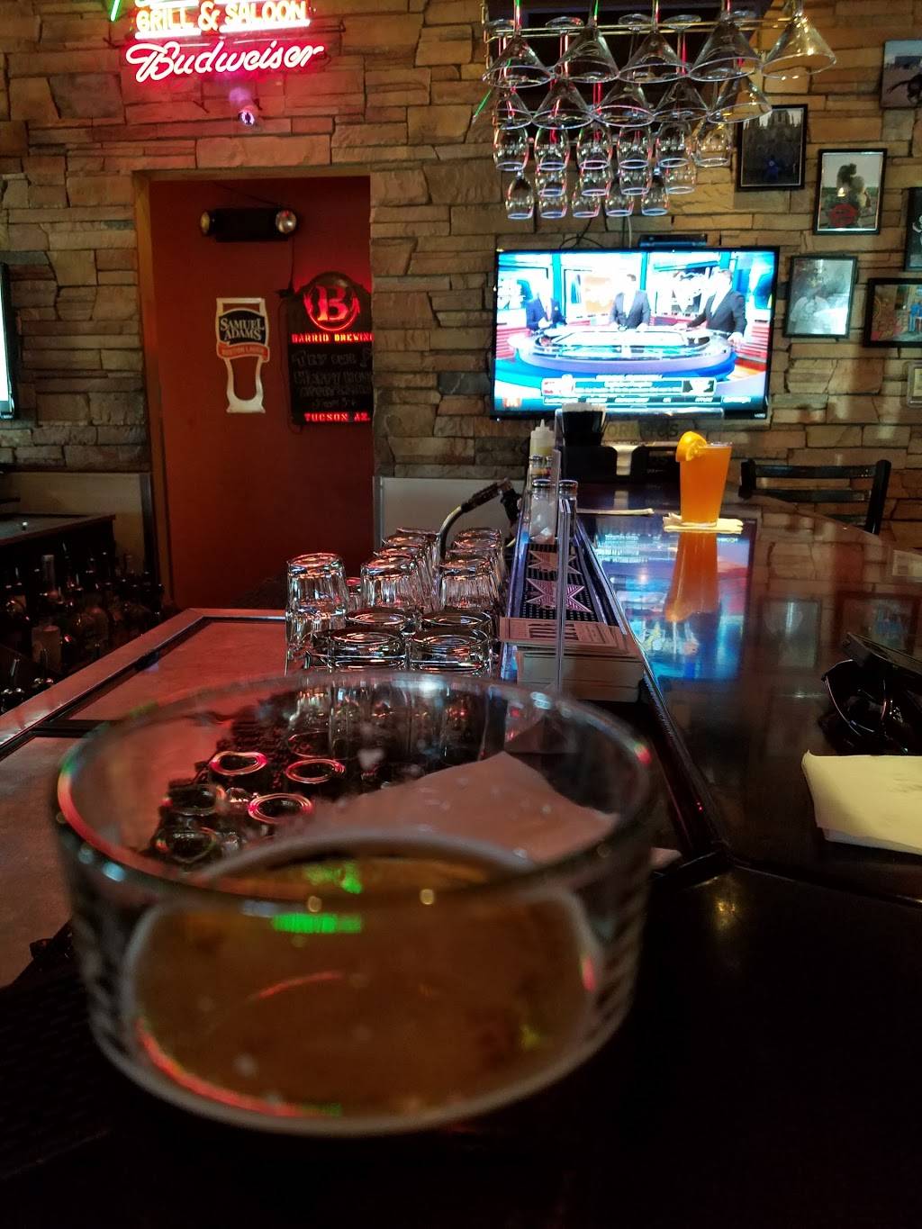 Montgomerys Grill & Saloon | restaurant | 13190 E Colossal Cave Rd #190, Vail, AZ 85641, USA | 5207620081 OR +1 520-762-0081