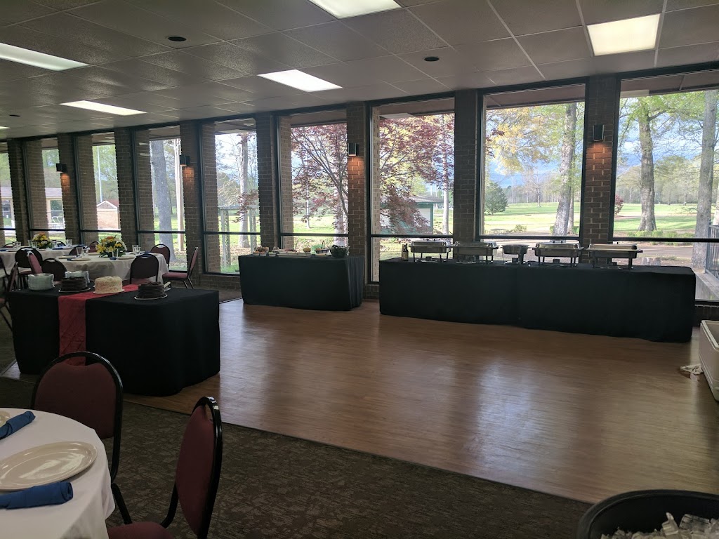 Foxwood Country Club | restaurant | 701 Foxwood Dr, Jacksonville, AR 72076, USA | 5019827508 OR +1 501-982-7508