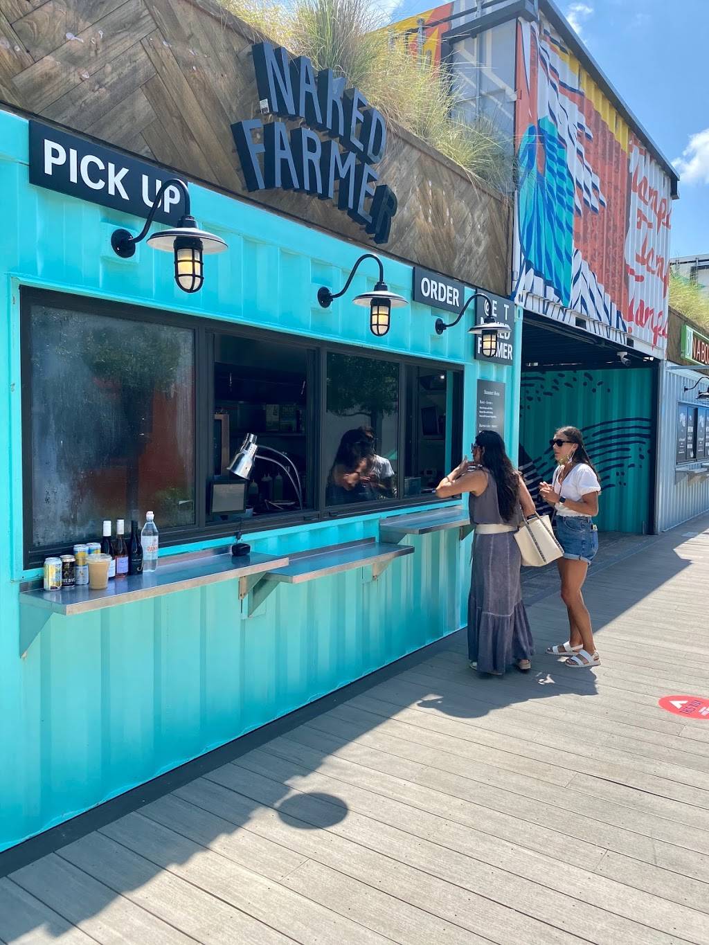 Naked Farmer Sparkman Wharf | restaurant | 615 Channelside Dr, Tampa, FL 33602, USA | 8136185815 OR +1 813-618-5815