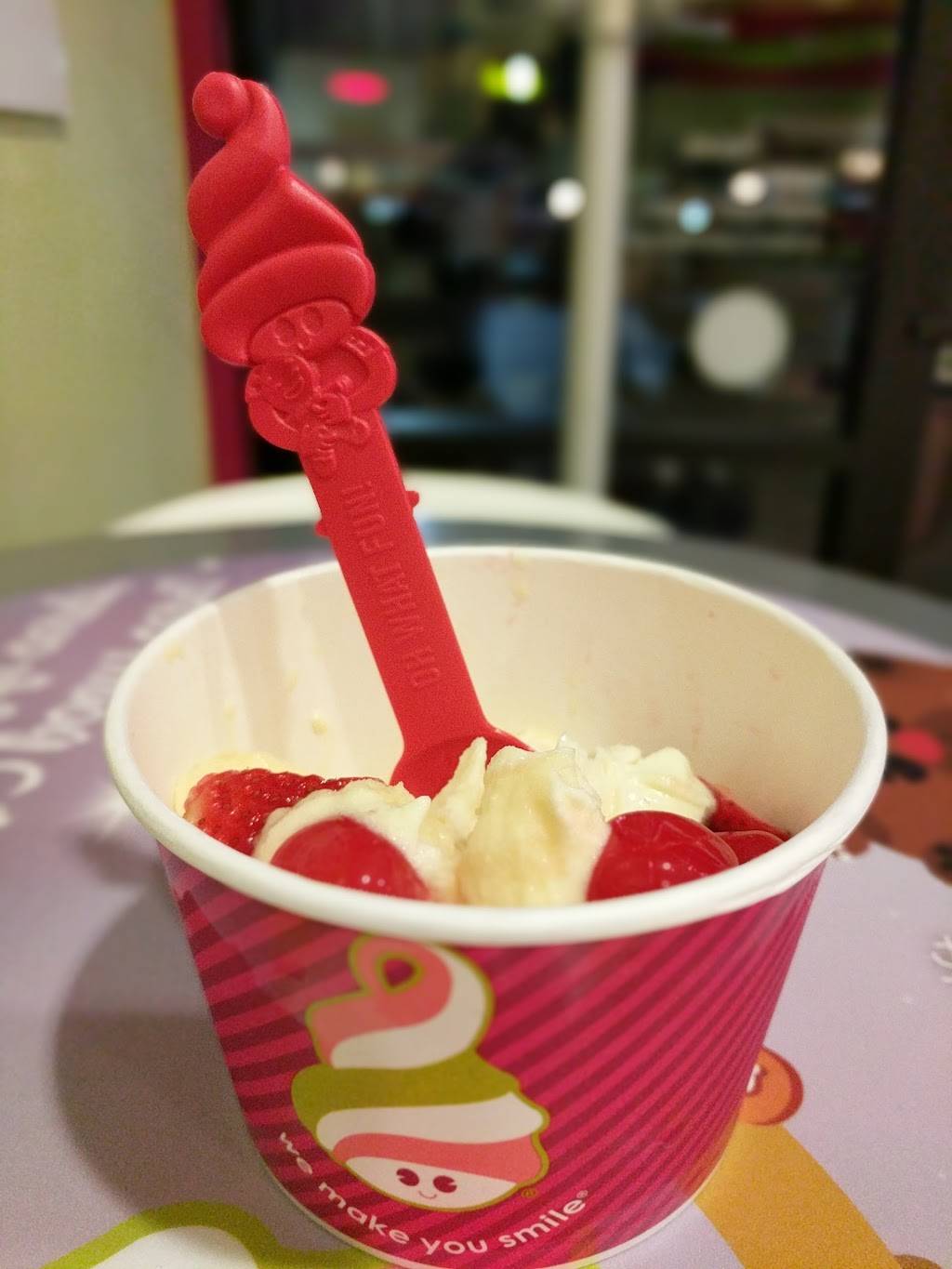 Menchies Frozen Yogurt | bakery | 10122 Carmenita Rd, Whittier, CA 90605, USA | 5629444700 OR +1 562-944-4700