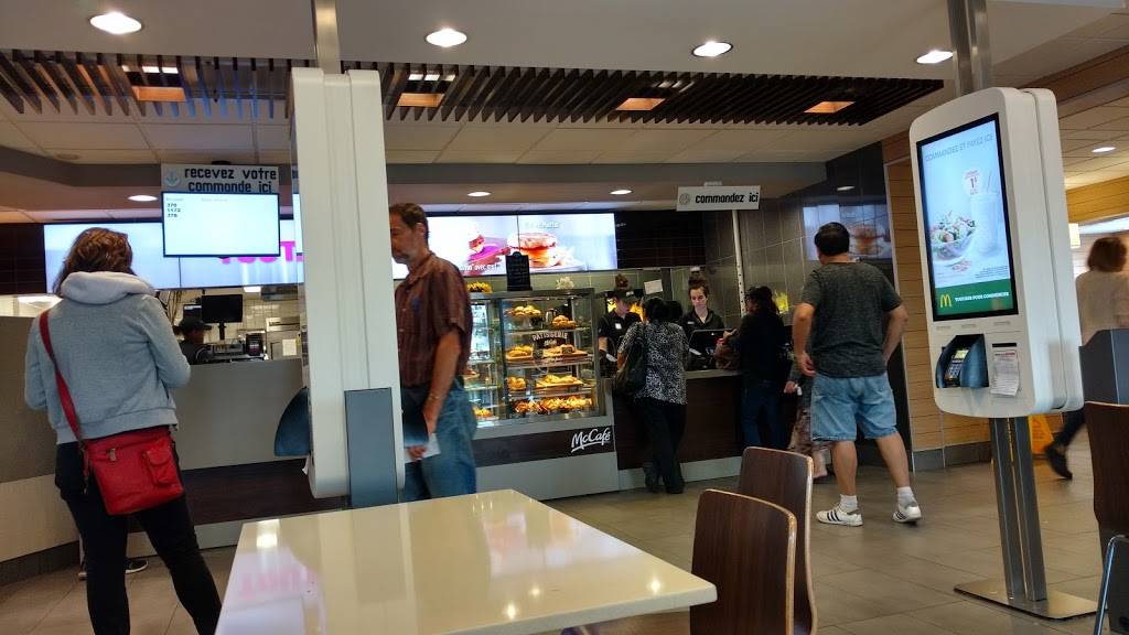 McDonalds | cafe | 4900 Boul, Rue Jean-Talon, Saint-Léonard, QC H1S 2V9, Canada | 5147282979 OR +1 514-728-2979