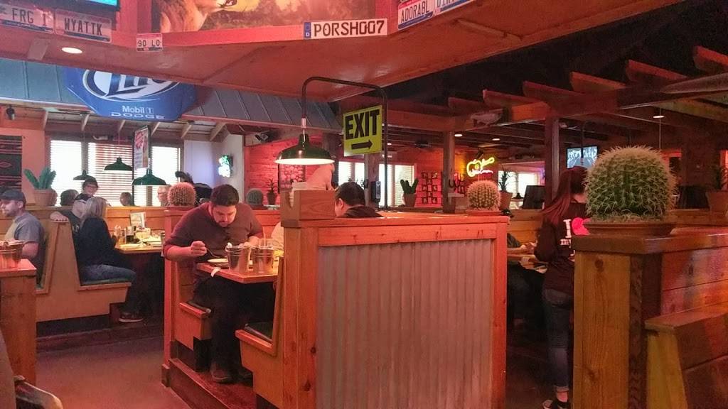 Texas Roadhouse | restaurant | 1111 W Trenton Ave, Findlay, OH 45840, USA | 4194207427 OR +1 419-420-7427