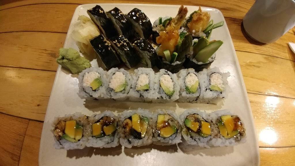 Sushi House | restaurant | 576 San Mateo Ave, San Bruno, CA 94066, USA | 6508716190 OR +1 650-871-6190