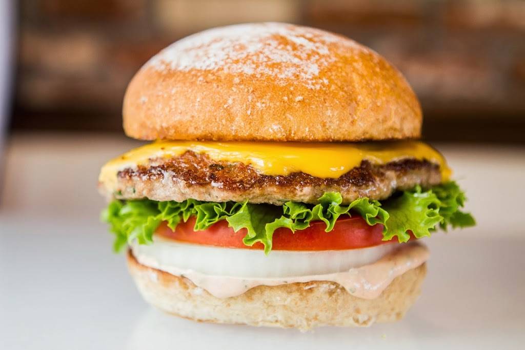 Burger Lounge | meal takeaway | 1101 Wall St, La Jolla, CA 92037, USA | 8584560196 OR +1 858-456-0196