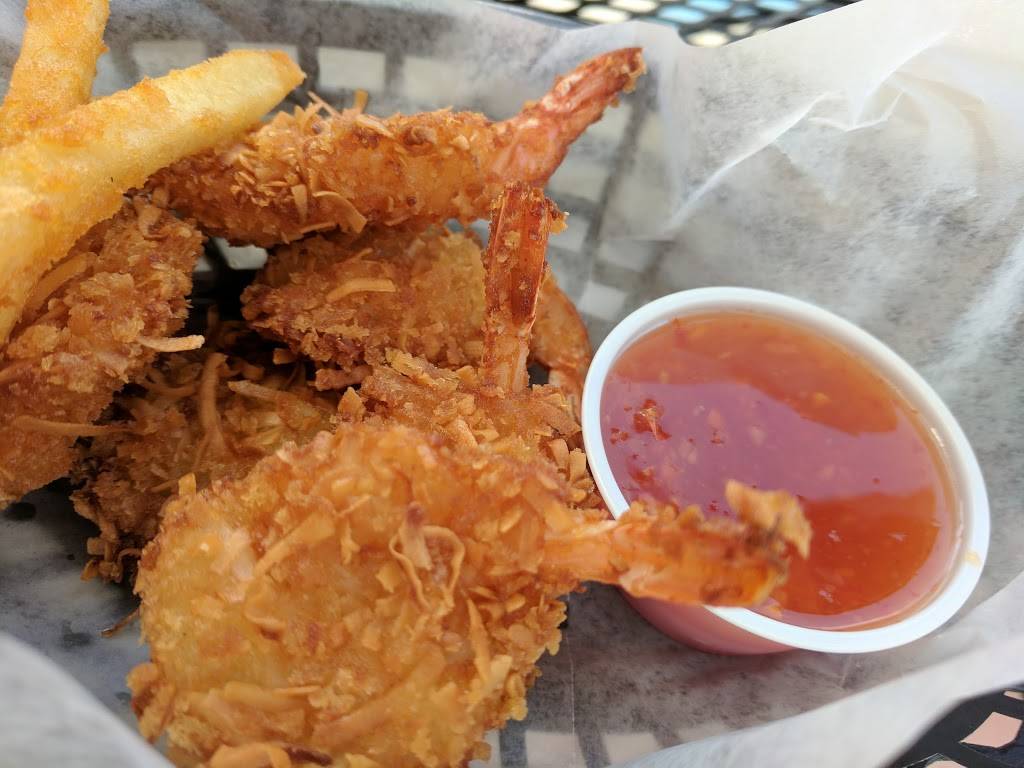 Tiki Underground | restaurant | 5893 Akron Cleveland Rd, Hudson, OH 44236, USA | 2343805398 OR +1 234-380-5398