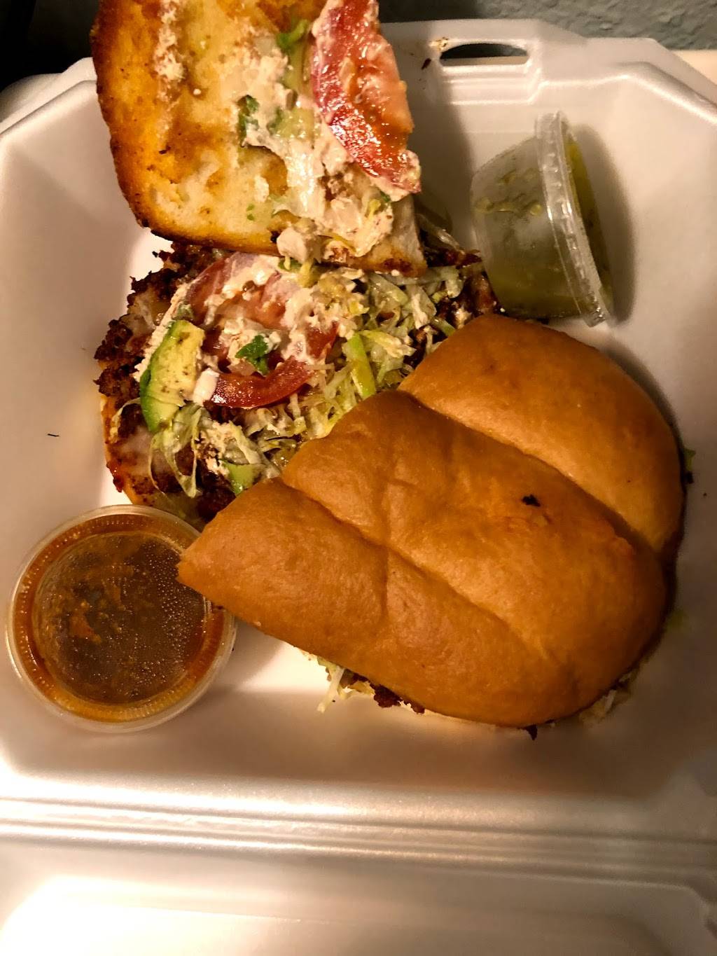 Taqueria La Raza | restaurant | 1515 S Sheridan Rd, Tulsa, OK 74112, USA | 9186360144 OR +1 918-636-0144