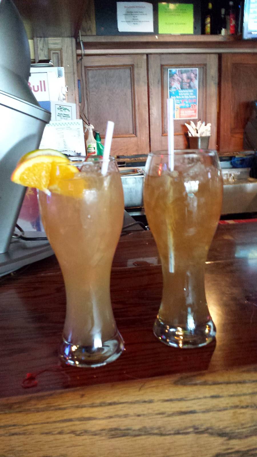 Hooligans Pub & Eatery | restaurant | 3340 Highland Ave, Cincinnati, OH 45213, USA | 5138419994 OR +1 513-841-9994