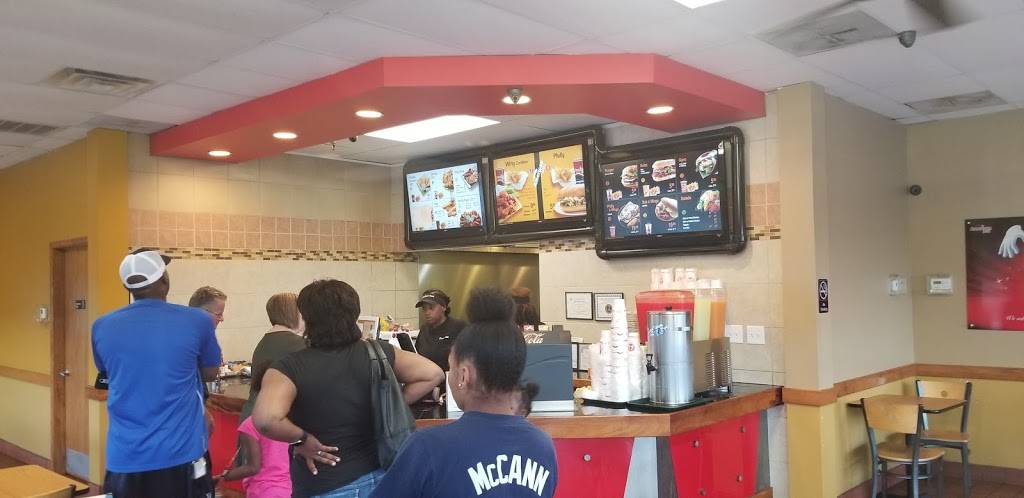 American Deli | restaurant | 50 Bullsboro Dr Unit 163001, Newnan, GA 30263, USA | 6784235021 OR +1 678-423-5021