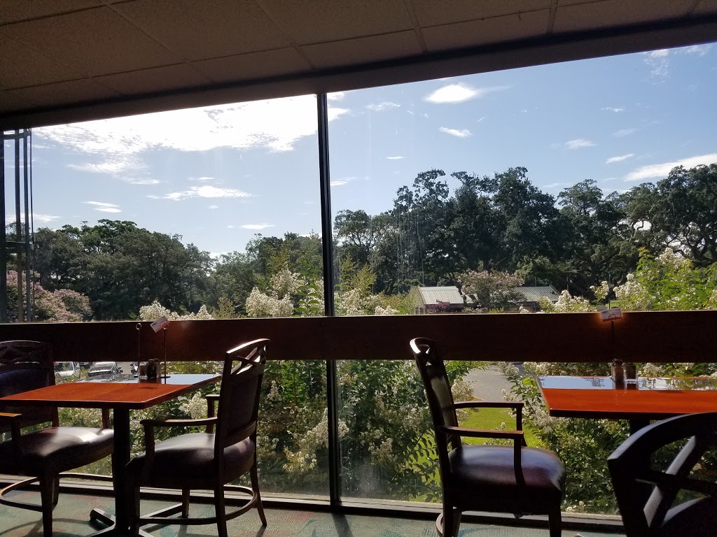 The Oaks Restaurant and Lounge | restaurant | 799-1313 Duncan Rd, Pensacola, FL 32508, USA | 8504523859 OR +1 850-452-3859