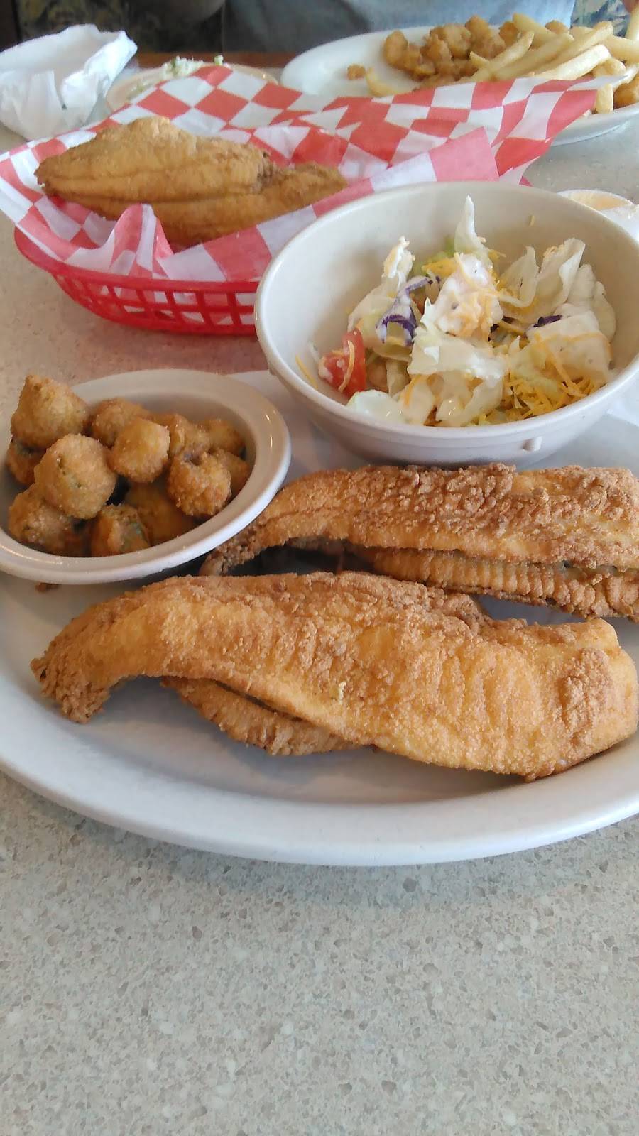 Dees Diner | restaurant | 1314 W Grantham St, Goldsboro, NC 27530, USA | 9197363665 OR +1 919-736-3665