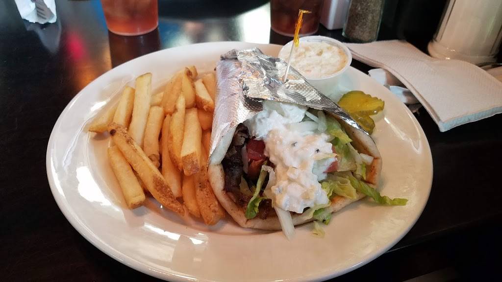 Valley Mall Family Diner | restaurant | 17276 Valley Mall Rd, Hagerstown, MD 21740, USA | 2402672238 OR +1 240-267-2238