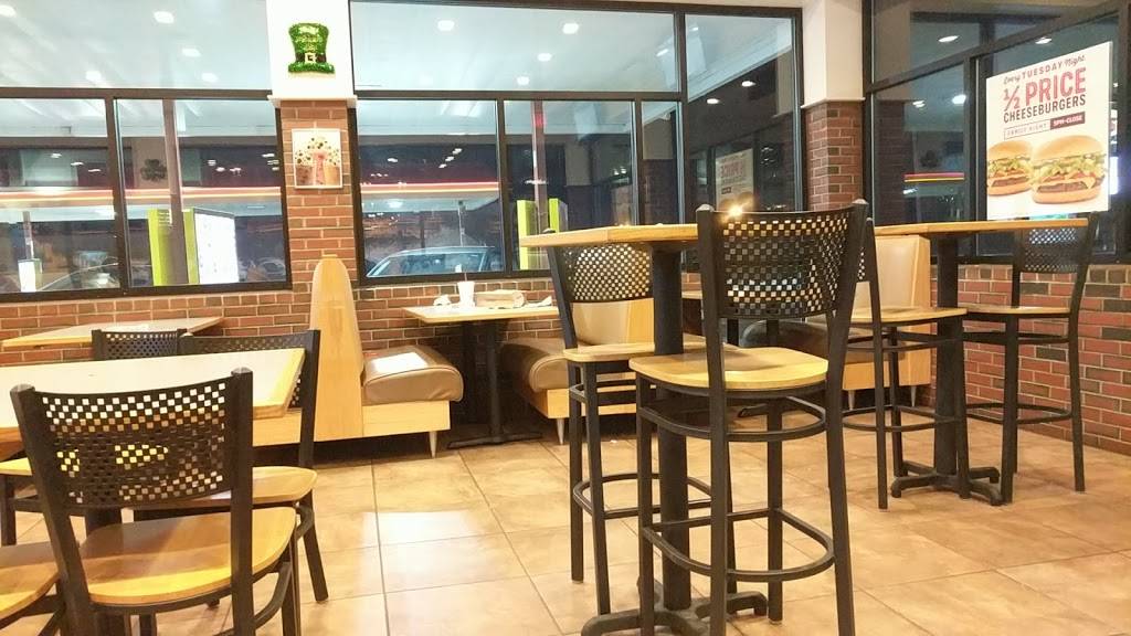 Sonic Drive-In | restaurant | 55 Newbury St, Peabody, MA 01960, USA | 9785359100 OR +1 978-535-9100