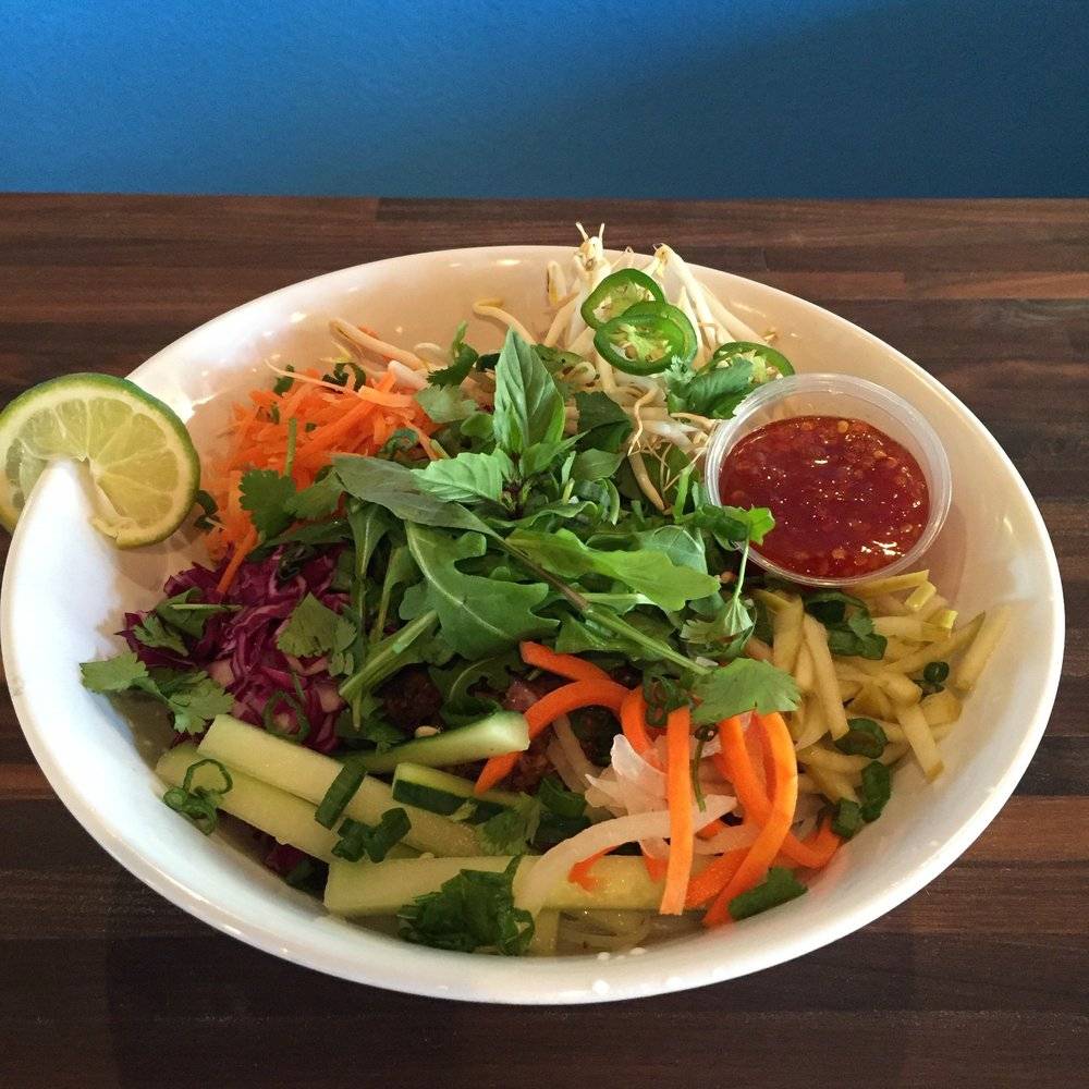 Pho King Kitchen and Food Truck | restaurant | 8018 E Thomas Rd, Scottsdale, AZ 85251, USA | 4809475100 OR +1 480-947-5100