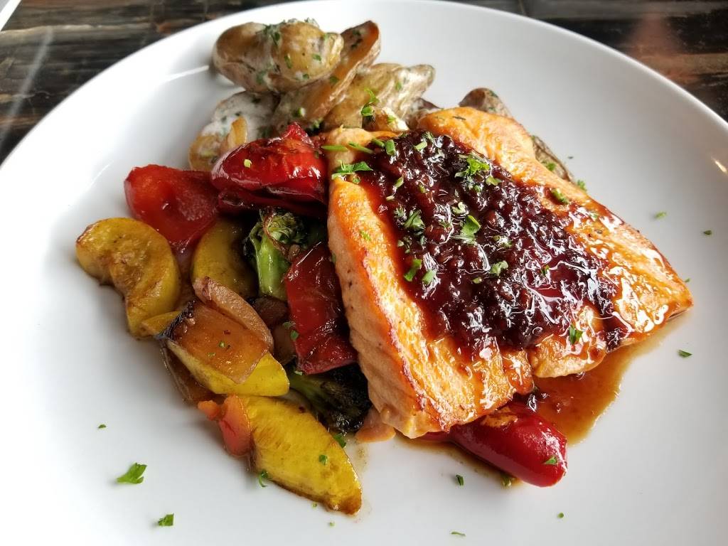 Warehouse 23 | restaurant | 100 Columbia St #102, Vancouver, WA 98660, USA | 3607507256 OR +1 360-750-7256